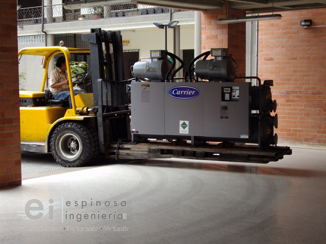 Universidad UCC Ibague – Descargue chiller